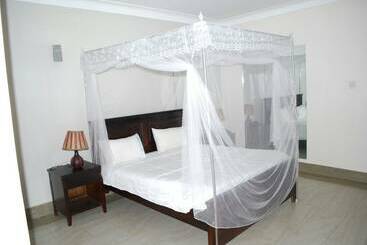 هتل Cephas Inn