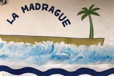 هتل La Madrague