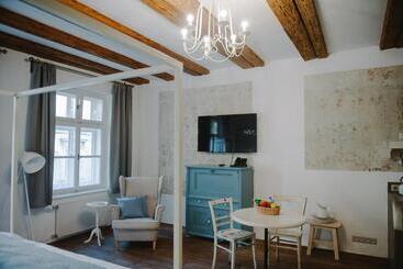 هتل Miss Sophie S Olomouc  Boutique