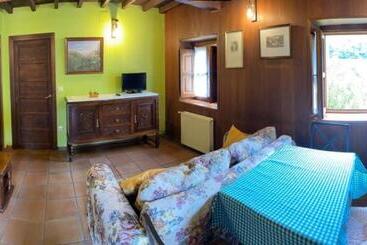 Y Apartamentos Rurales L Anceo - Cibuyo