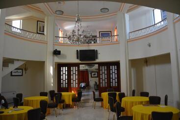 هتل Tabarre 's Palace