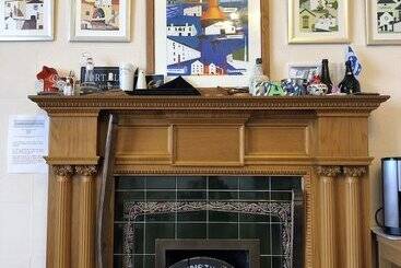 The Bowmore House Bed And Breakfast