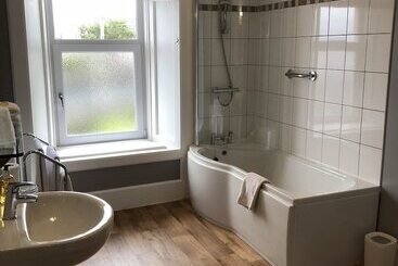 The Bowmore House Bed And Breakfast
