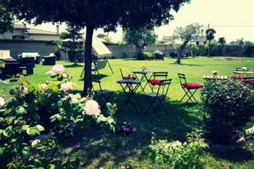 Elegance B&b
