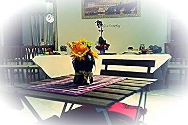 Elegance B&b