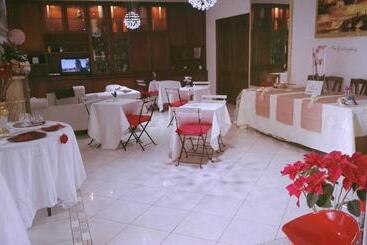 Elegance B&b