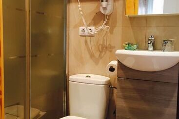 هتل Hosteria Villa De Castro