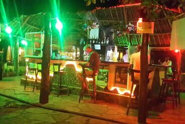 هتل Makuti Villas Resort