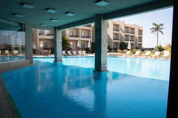 منتجع Panacea Suites