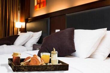 استراحتگاه Panacea Suites