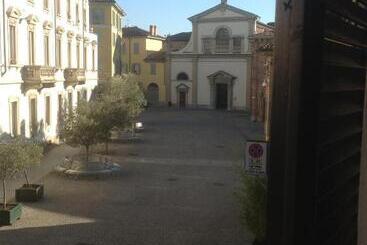 هتل Antica Trattoria Dell'uva
