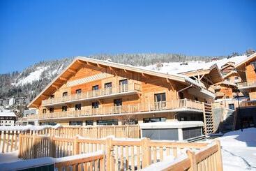 هتل Prestige Odalys Le Chamois