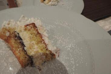 هتل Ristorante Grappolo D Oro
