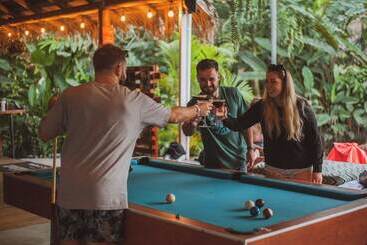 هتل Selina Manuel Antonio   Hostel