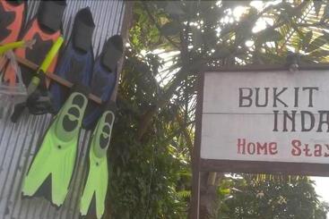 پانسیون Bukit Indah Homestay