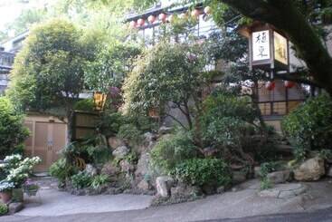 Uetoh Ryokan
