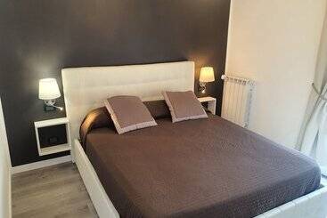 تختخواب و صبحانه Guest House Brezza Marina