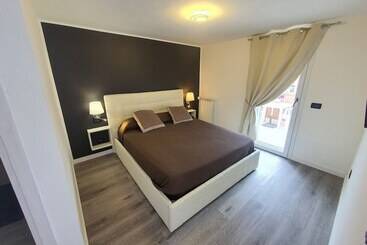 تختخواب و صبحانه Guest House Brezza Marina