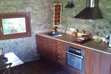 Casa Rural Paller I Cort Del Pairot