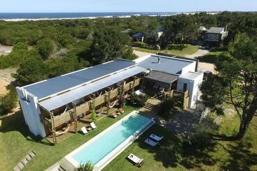 هتل Posada Arenas De José Ignacio