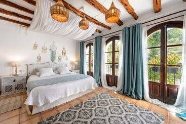 هتل Valley Club Ibiza   Boutique Agroturismo