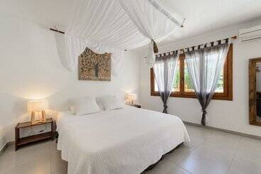 هتل Valley Club Ibiza   Boutique Agroturismo