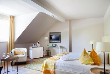 酒店 Zur Linde Dein Self Check In