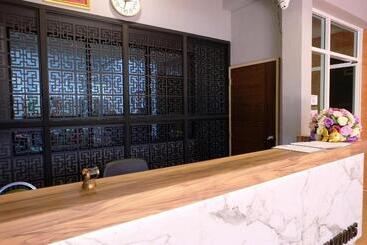Inn Stations Hostel