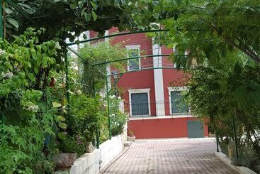 Liogerma Vacation Home