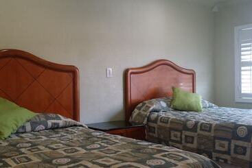 مُتل Travel Inn
