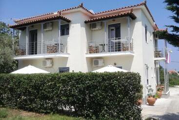Rastoni Guest House Skopelos