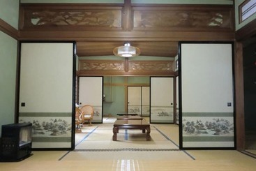ریوکان Onsen Minshuku Sakaeya