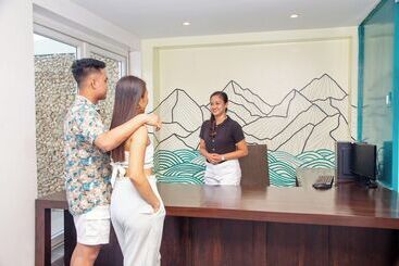 هاستل Chillax Boracay