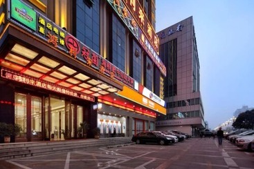 هاستل Hong Li Lai
