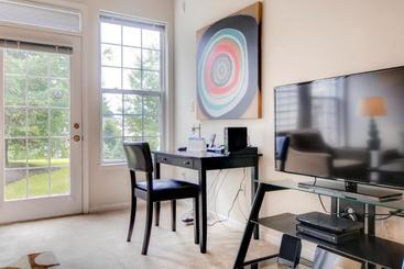 Global Luxury Suites At Forrestal
