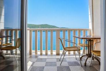 Porat - Neum