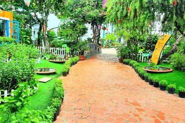 هتل Thanh Dat Resort