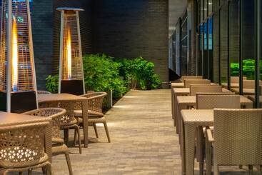 Ac Hotel By Marriott Boston Downtown