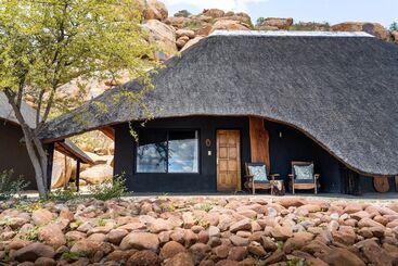 هتل Ai Aiba  The Rock Painting Lodge