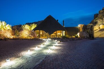 هتل Ai Aiba  The Rock Painting Lodge
