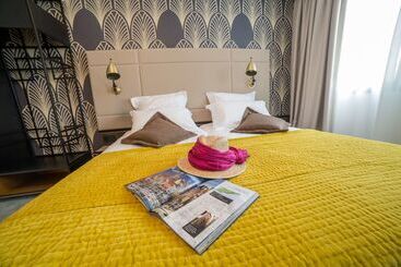 هتل Best Western Hôtel Journel Antibes Juan Les Pins