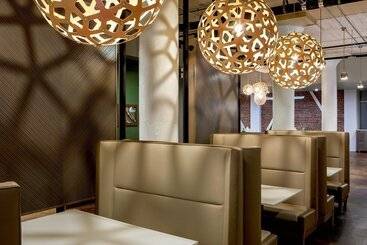 هتل Element Moline