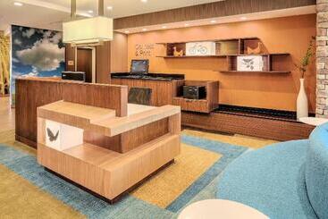 هتل Fairfield Inn & Suites By Marriott Greenville