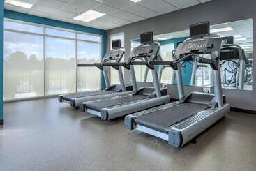 هتل Fairfield Inn & Suites By Marriott Greenville