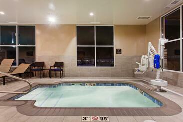 هتل Hampton Inn & Suites Leavenworth