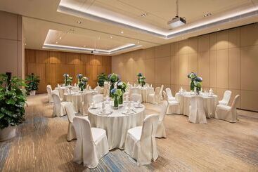 هتل Hilton Garden Inn Shiyan