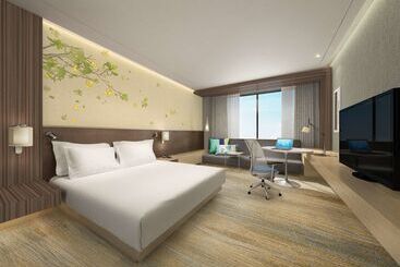 هتل Hilton Garden Inn Shiyan