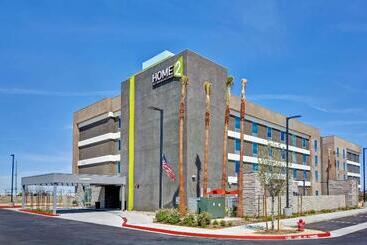هتل Home2 Suites By Hilton Palmdale, Ca