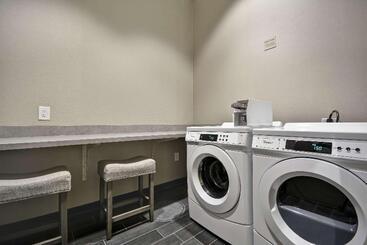 هتل Homewood Suites By Hilton Rocky Mount