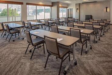هتل Hyatt Place Glendale/los Angeles